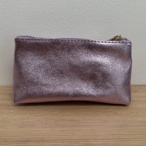 Trousse en cuir irisé pivoine