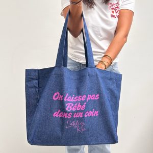 Sac cabas en jean « on laisse pas bébé dans un coin »
